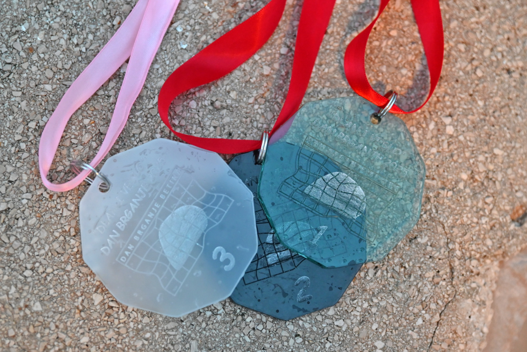 Održana ženska veslačka regata u Betini: Pogledajte koje su ekipe bile najbolje