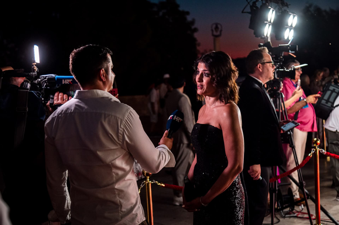Zvijezde i crveni tepih u Šibeniku: Počeo Croatian International Film Festival