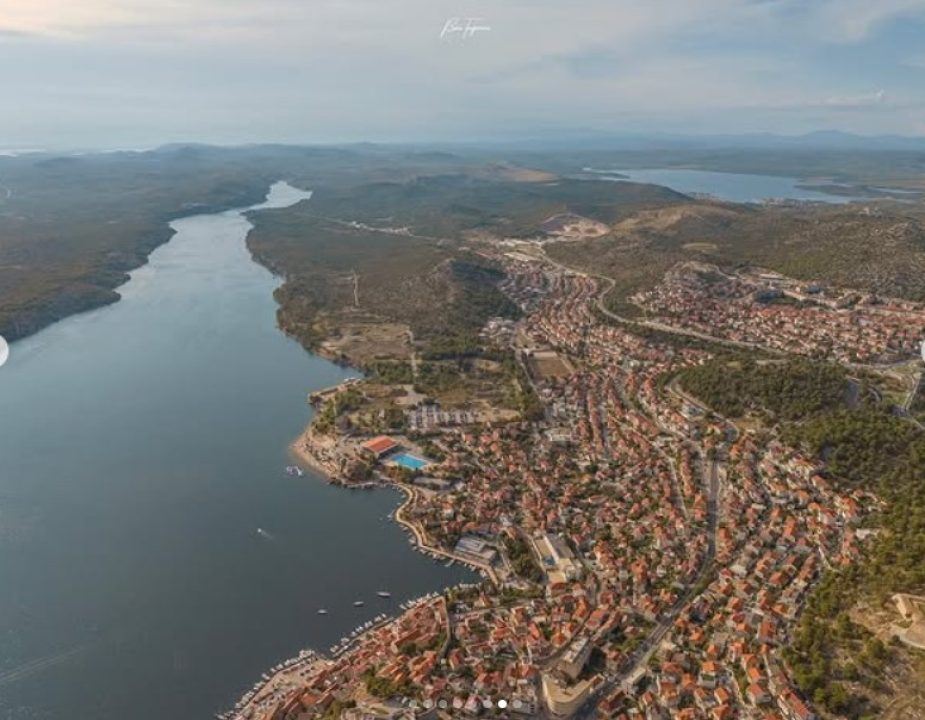 Kadrovi Šibenika iz zraka fotografa Borisa Trogrančića oduzimaju dah