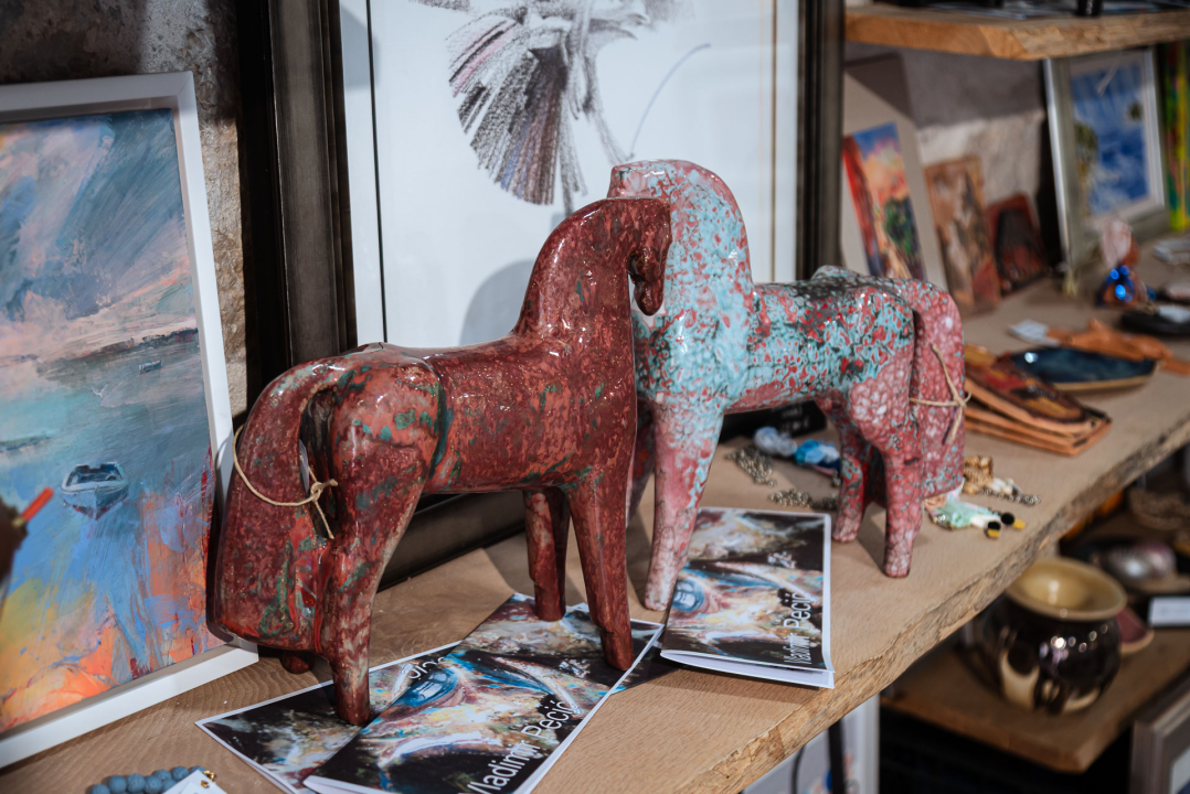 FOTO Rujan u Galeriji Juraj Dalmatinac donosi popuste, unikatne dekorativne komade i nove modne kolekcije!