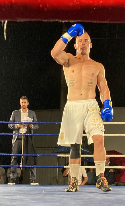 FOTO Stipe Verović nokautirao protivnika u Maloj Buni: 'Hvala dragom Bogu, organizatoru, mom timu, djevojci i sponzorima'