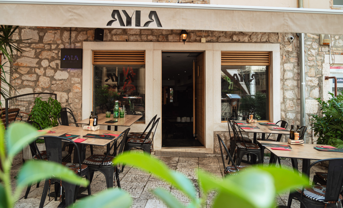 Ručak u srcu Šibenika: Četiri restorana koja vrijedi posjetiti!