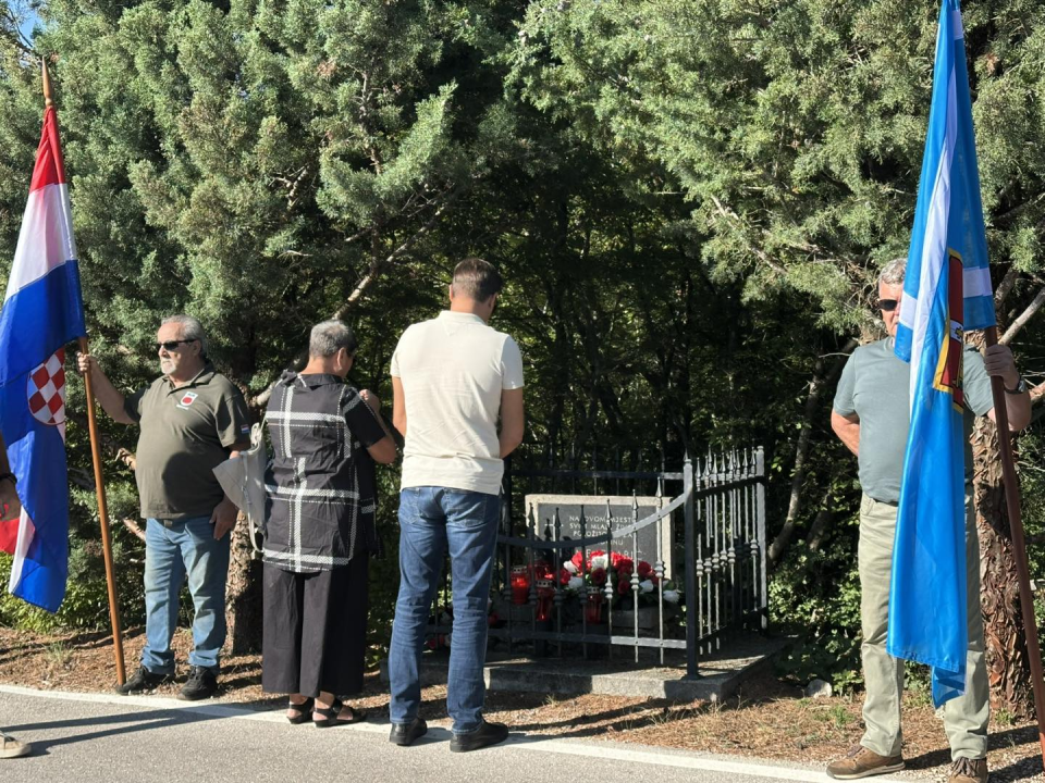 U Puljanima i Oklaju odana počast prvim žrtvama na drniškom području 