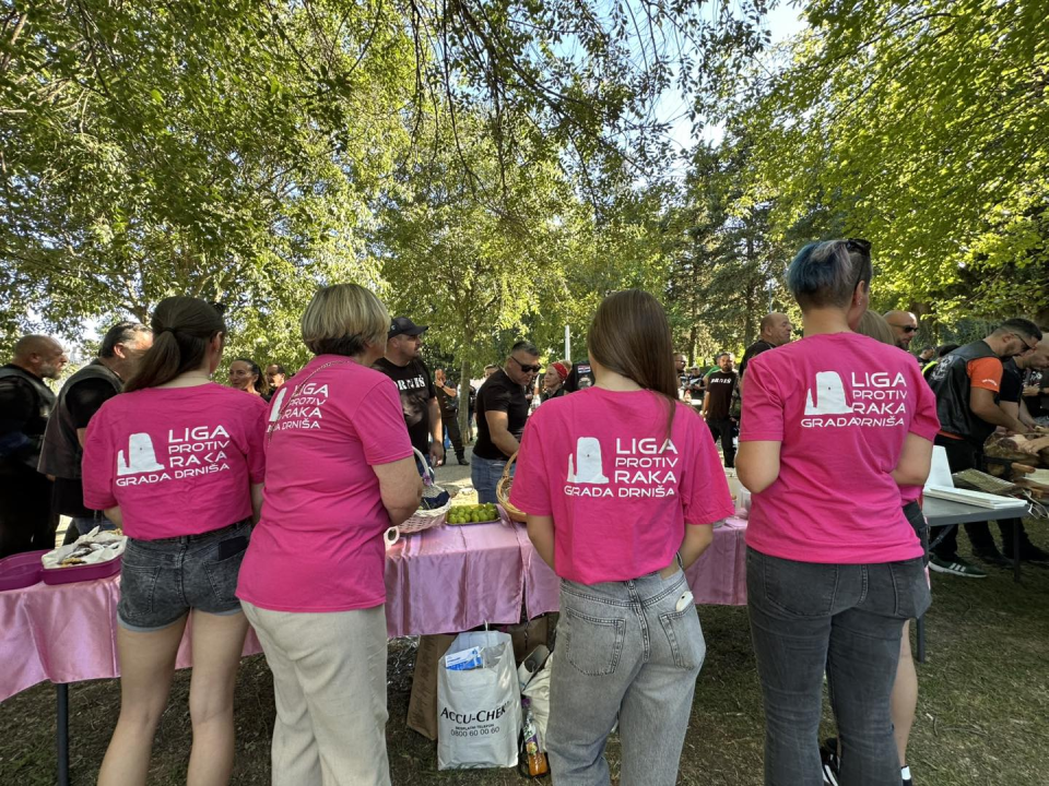 FOTO Tristotinjak bajkera iz cijele Hrvatske sudjelovalo u humanitarnom moto defileu povodom obilježavanja Rujanskog rata