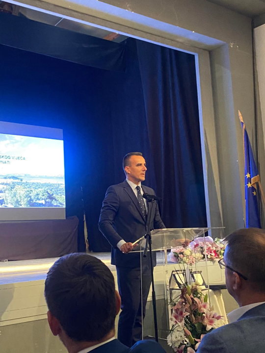 Na svečanoj sjednici Općine Murter-Kornati kapetanu Branku Rameši dodijeljena nagrada za životno djelo