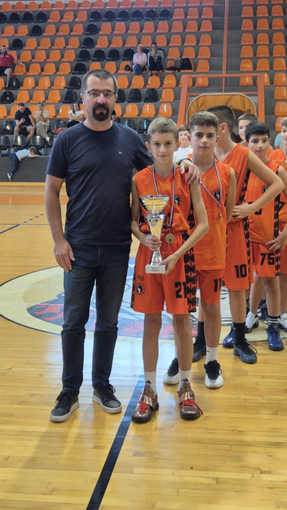 FOTO Dječaci iz OKK Dražen Petrović uvjerljivi pobjednici turnira 'Gradu na dar'