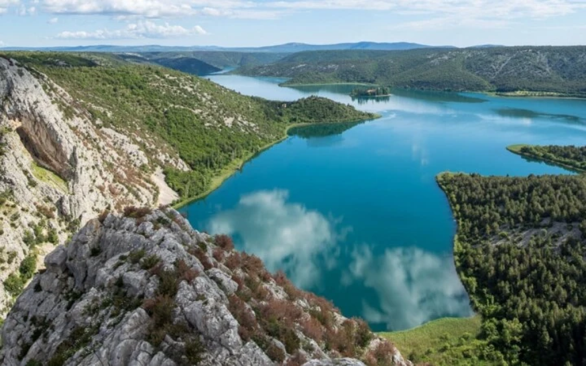 Rogovo – skriveni vidikovac Krke s pogledom koji oduzima dah