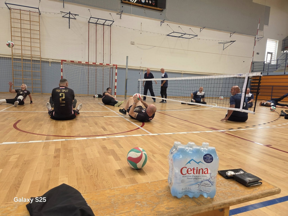 FOTO Klub sjedeće odbojke Knin 95 domaćin Kupa Hrvatske: Naslov pripao Zagrebu