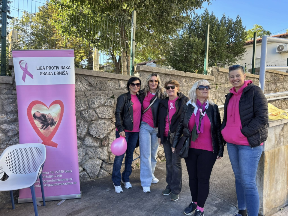 Obilježen Dan ružičaste vrpce u Drnišu