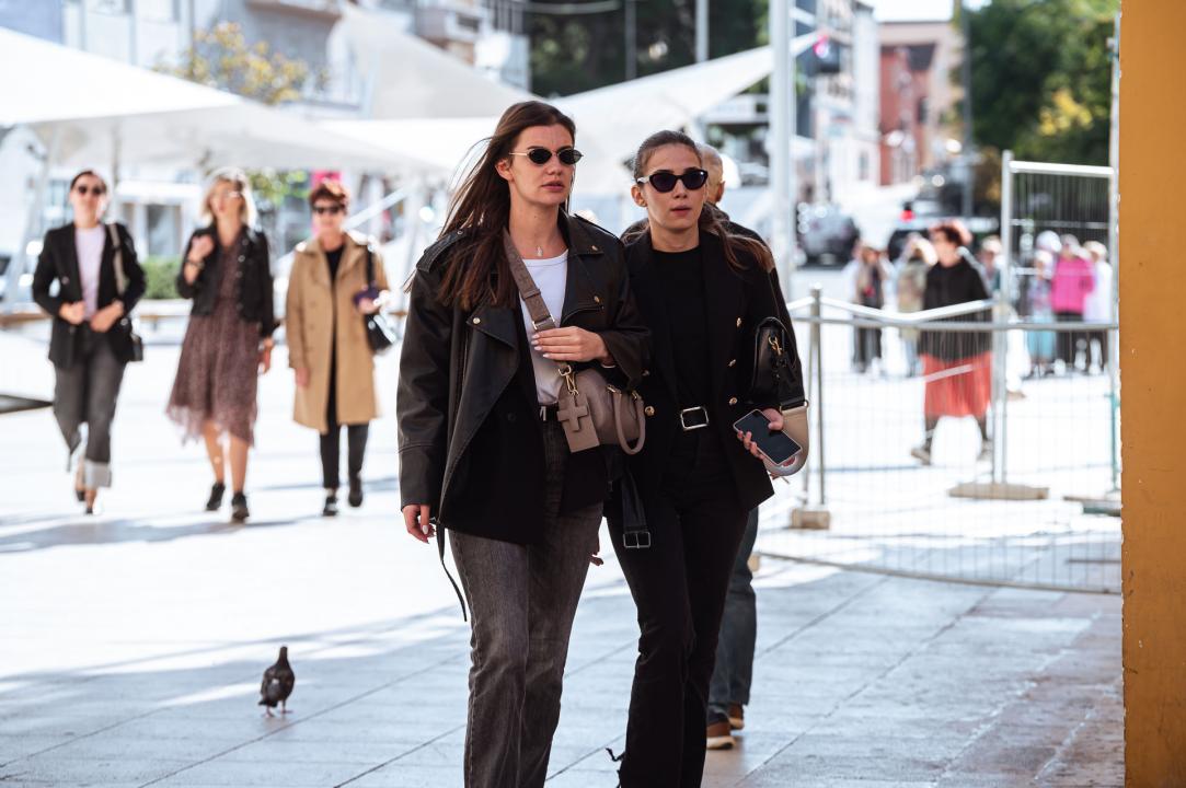 FOTO MODNI ĐIR 10102025