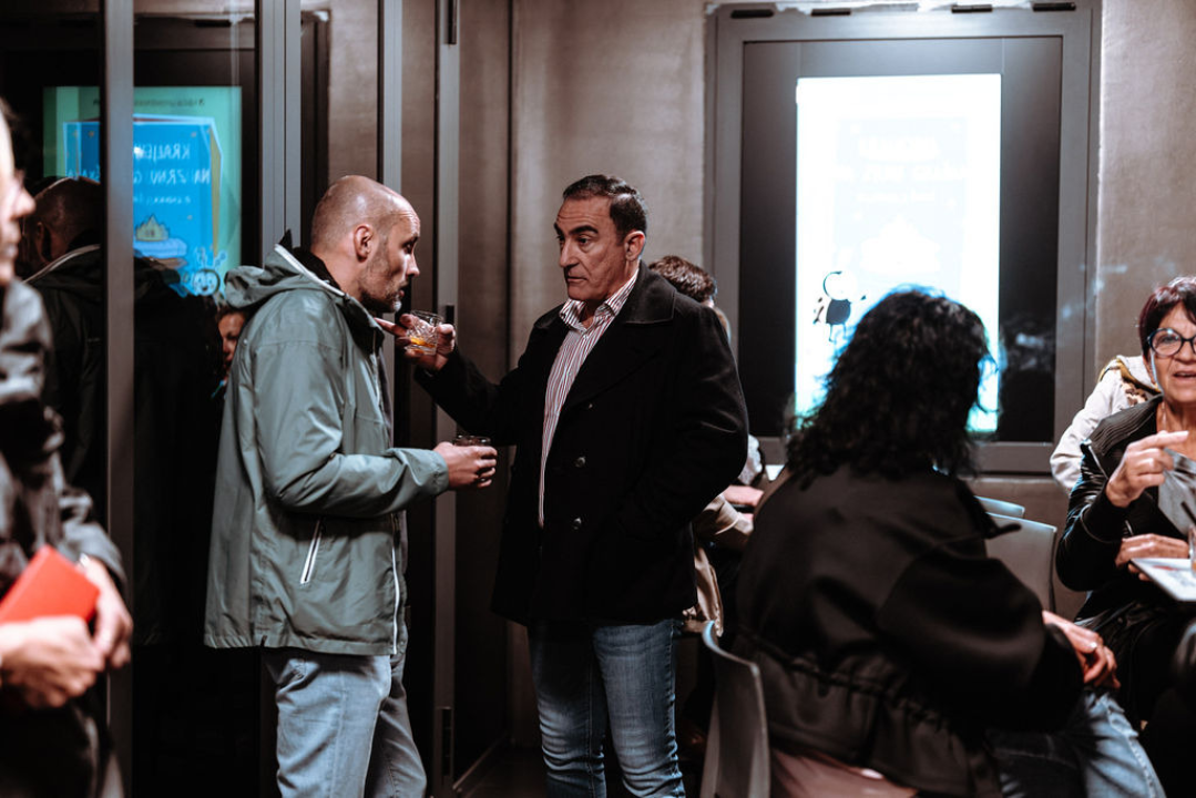 Amira Medunjanin otvorila novu sezonu u Kući umjetnosti Arsen, publika ju nagradila dugotrajnim pljeskom