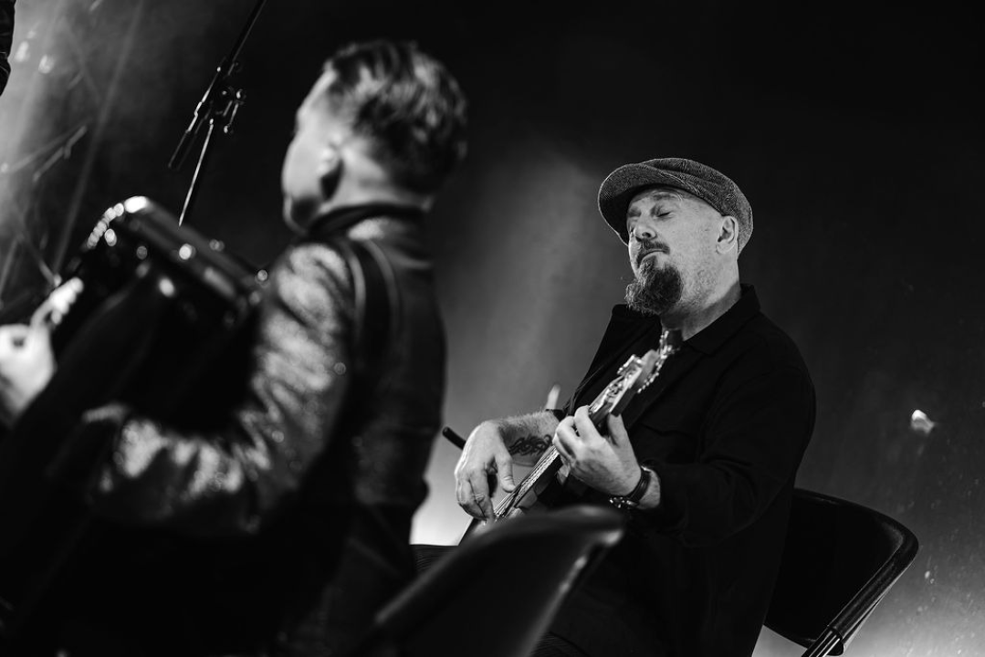 Amira Medunjanin otvorila novu sezonu u Kući umjetnosti Arsen, publika ju nagradila dugotrajnim pljeskom