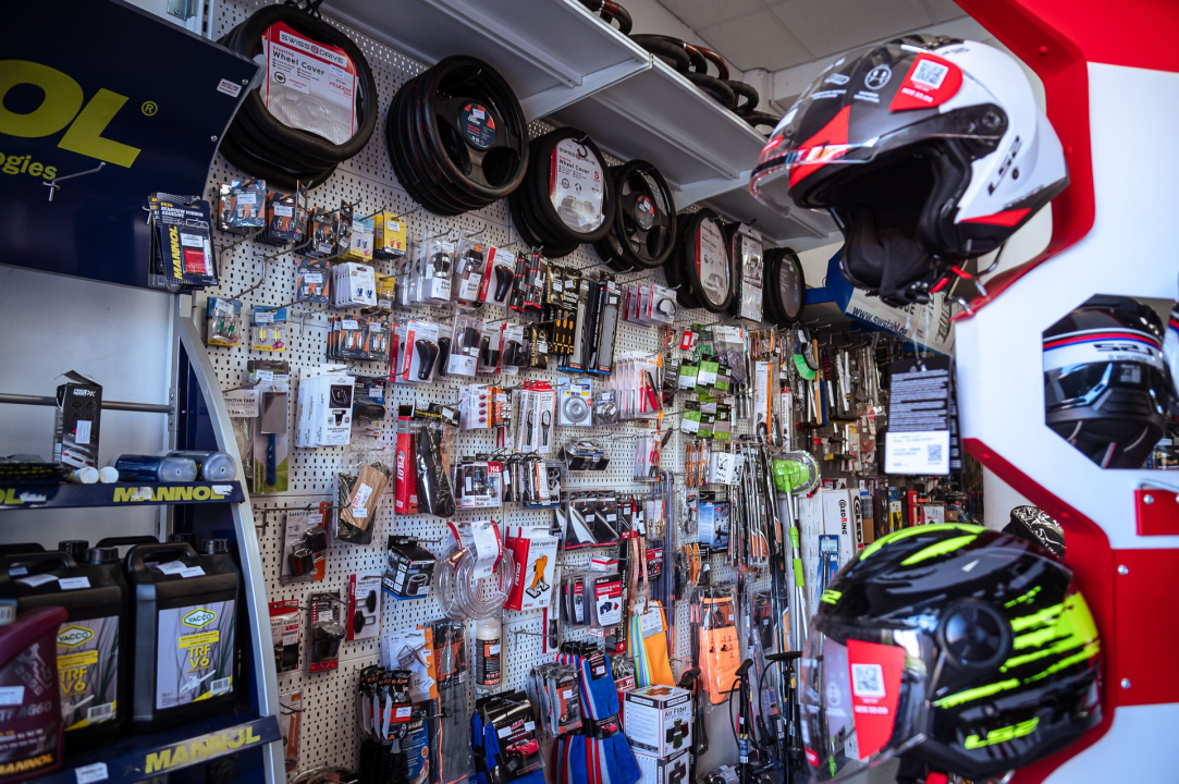 20 godina kvalitete, stručnosti i povjerenja: Najveći izbor akumulatora i guma u županiji pronaći ćete u Auto-Timu!