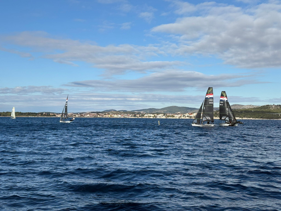Državno prvenstvo u klasi 420 i 49er održano protekli vikend u Šibeniku