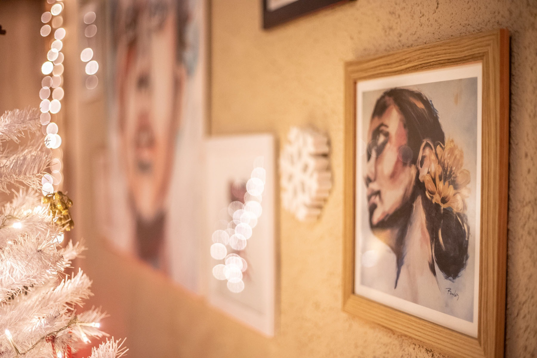 Božićni tinel vraća se u galeriju Azimuta: Rapisan javni poziv za sudjelovanje u izložbi