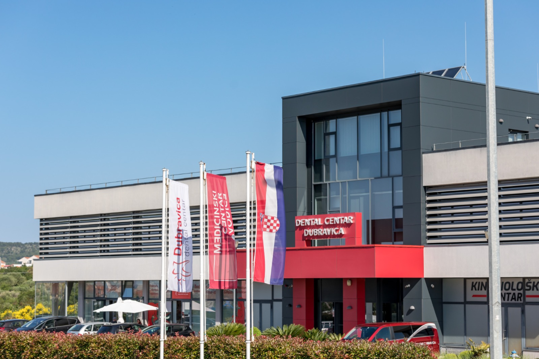 FOTO Do savršenog izgleda i samopouzdanja uz dnevnu kirurgiju i vrhunske plastične kirurge Medicinskog centra Vodice