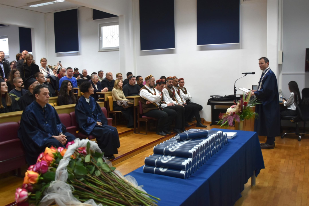 Promocija 76 prvostupnika i dodjela Dekanovih nagrada održana šibenskom Veleučilištu