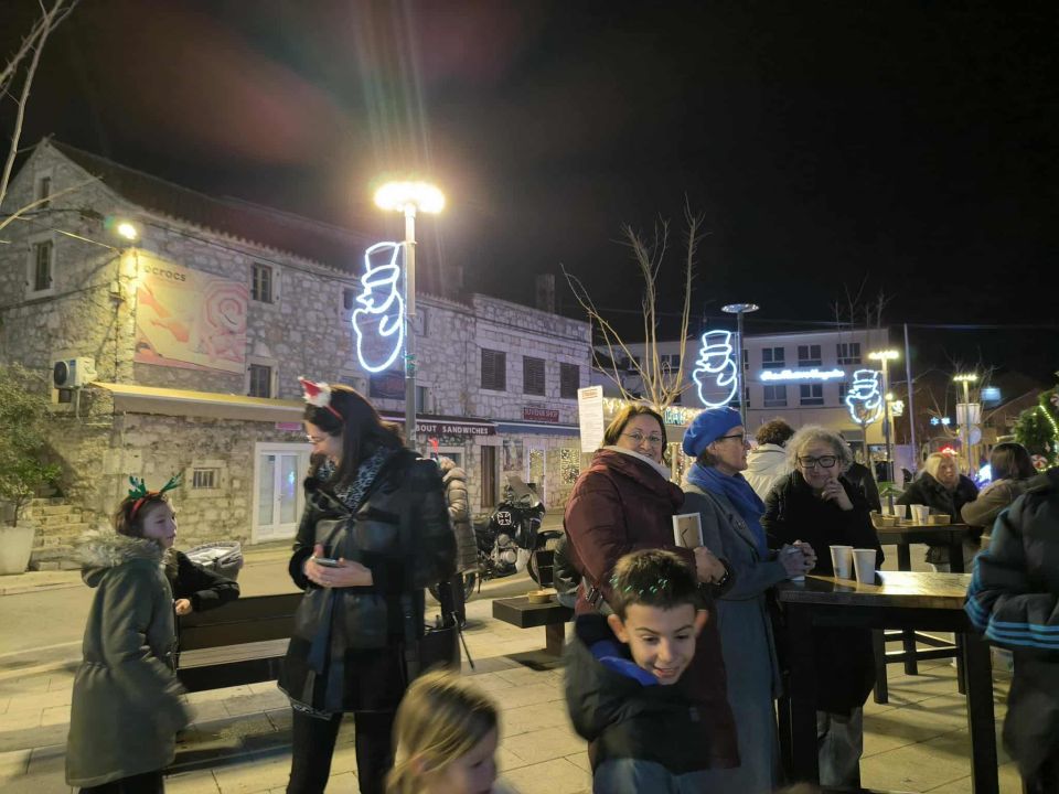 Božićni sajam u Murteru