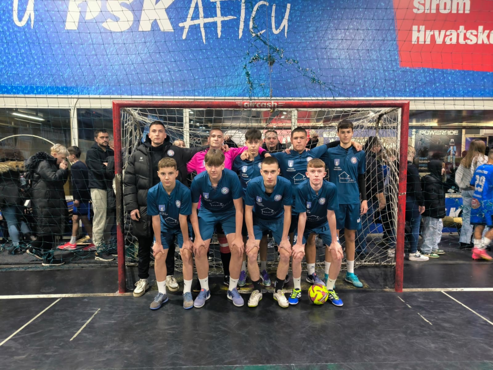 FOTO HNK Mihovil briljirao na 'Kid's Winter Trophyju': U11 selekcija prvak, priznanja za mlade talente
