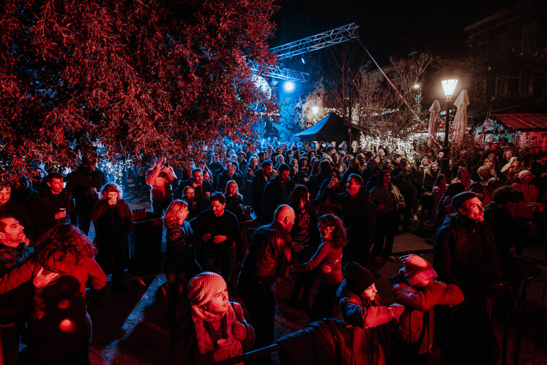 Spektakl za kraj: Energični Cubismo rasplesao Šibenčane i zaključio ovogodišnju Adventuru