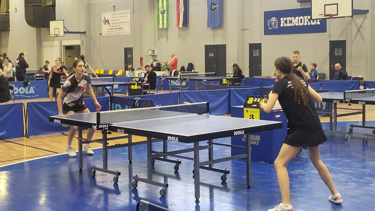 FOTO Odličan nastup stolnotenisačica Šibenika u Dugom Selu