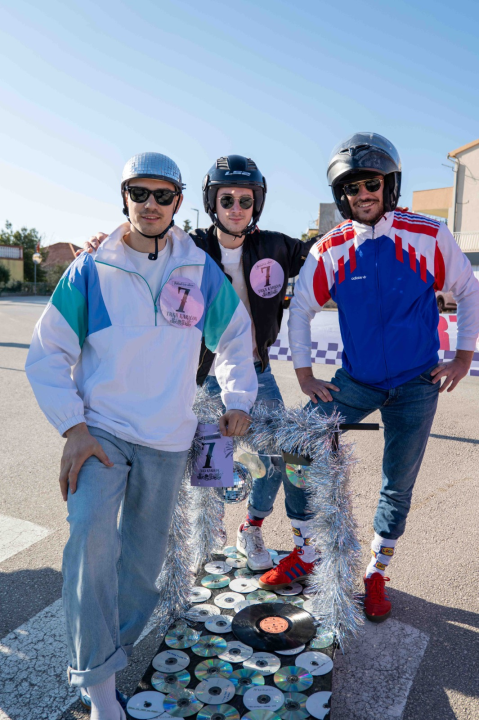Vodička pokladna tradicija: 3 velika praščića pobjednici trke karića na balinjere