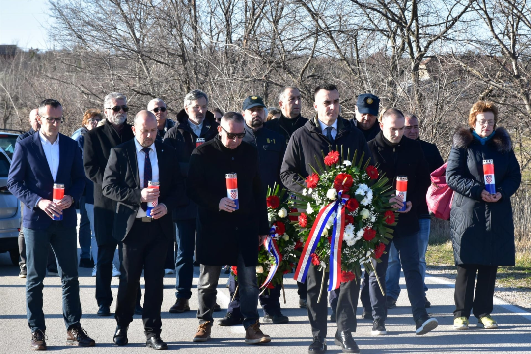 Obilježena 33. godišnjica tragičnog stradavanja 16 civila s područja Općine Promina