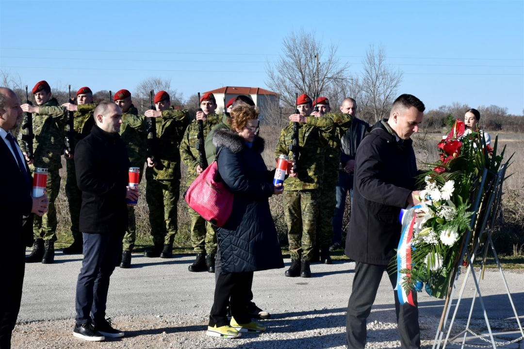 Obilježena 33. godišnjica tragičnog stradavanja 16 civila s područja Općine Promina