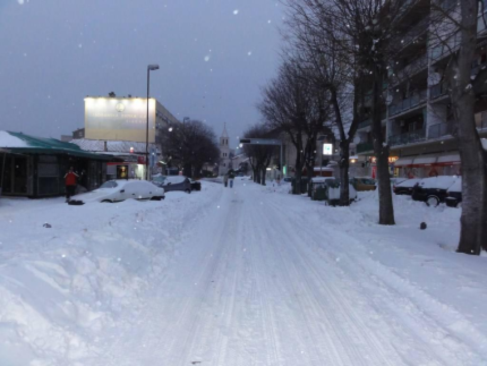 Prije 14 godina Šibenik je bio potpuno zatrpan snijegom