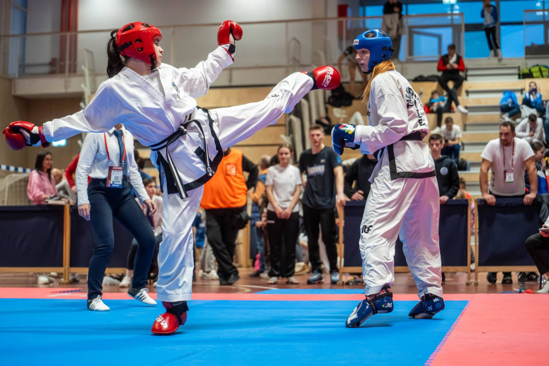 FOTO Taekwondo klub Solaris uspješan u Sesvetama: Vukić i Tudić najbolje borkinje turnira, sestrinski derbi u finalu juniorki