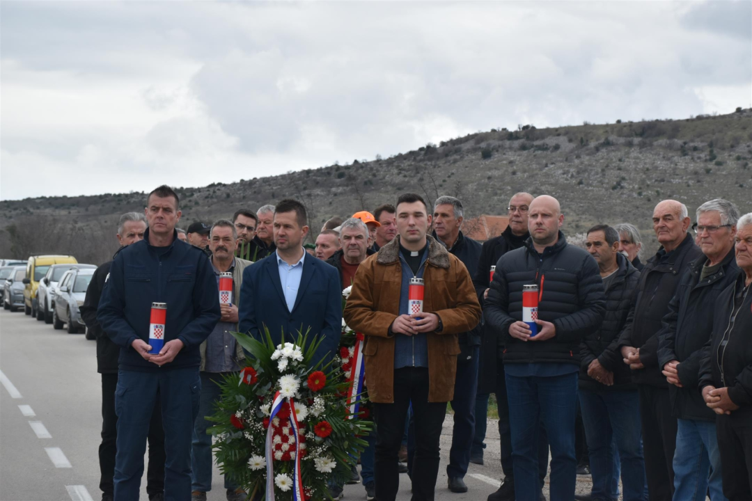 33. godišnjica ratnog zločina nad hrvatskim braniteljima u Dragišićima