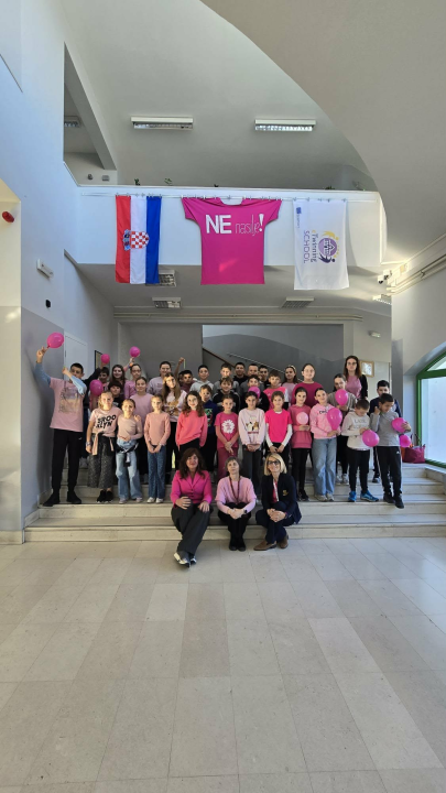 Dan ružičastih majica u OŠ Brodarica: Pravobraniteljica za djecu održala korisno predavanje