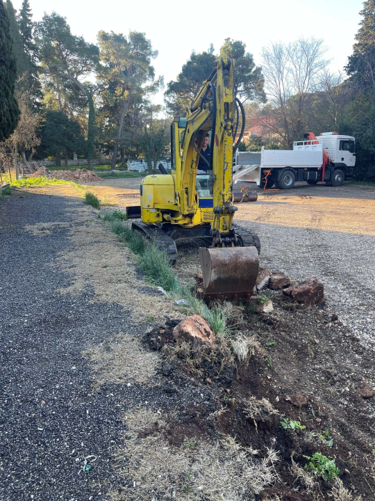FOTO Za zemljane radove i prijevoz građevinskog materijala obratite se obrtu IVANO KOP!