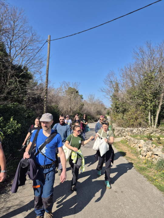 Kamen po kamen, biljku po biljku, Udruga Tatavaka i brojni volonteri udahnuli novi život Gnjilovači