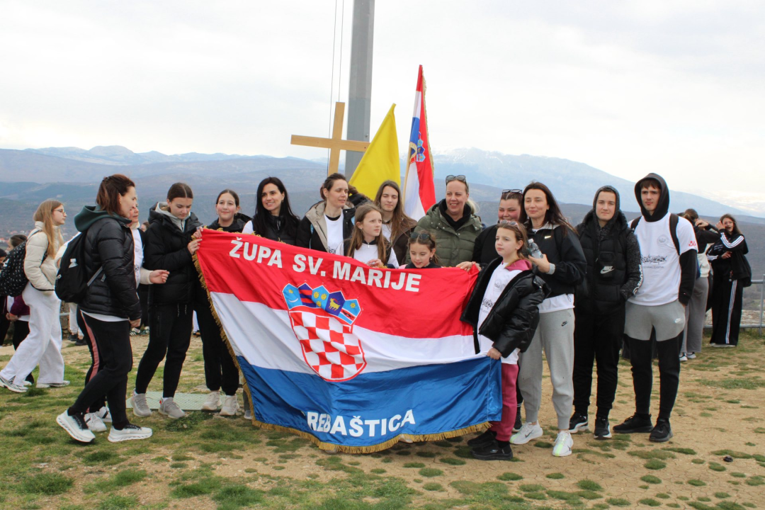 Križni put mladih Šibenske biskupije