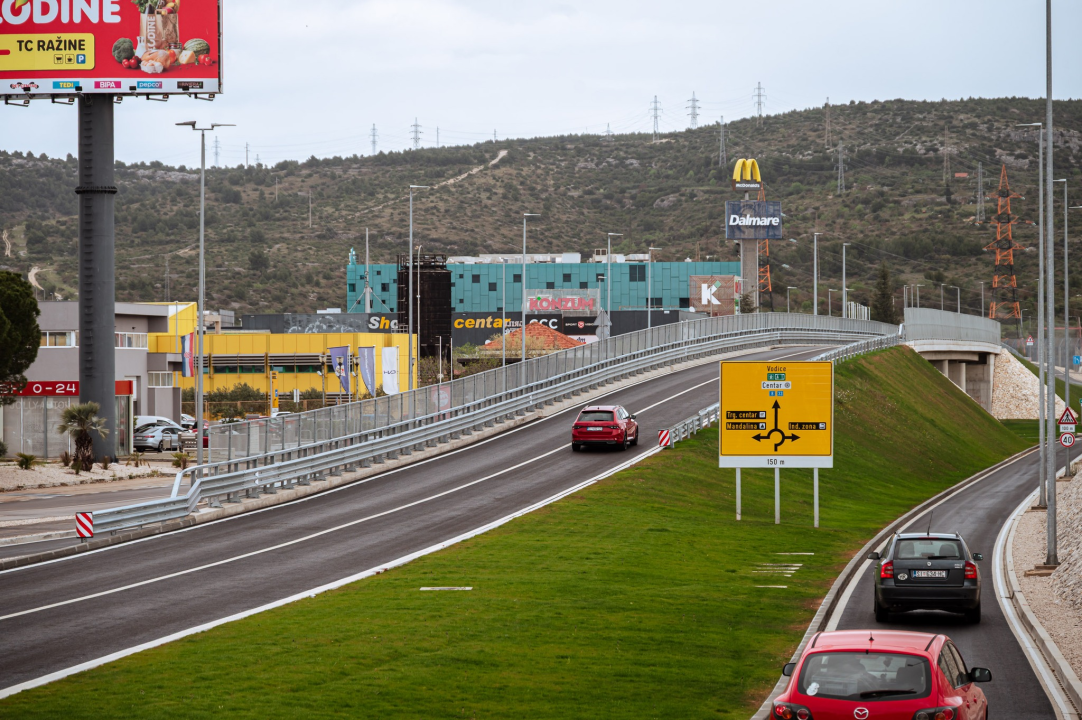 Čvor Mandalina napokon otvoren za sav promet: Provozali smo se novim dugoočekivanim raskrižjem