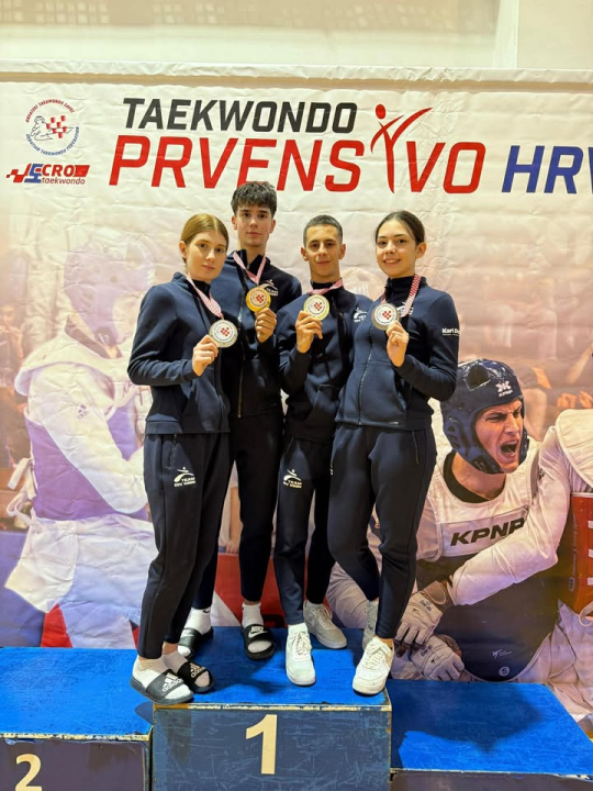 Muška ekipa DIV-ovaca na Prvenstvu Hrvatske– Kninjani Josip i Mate Teskera zlatni