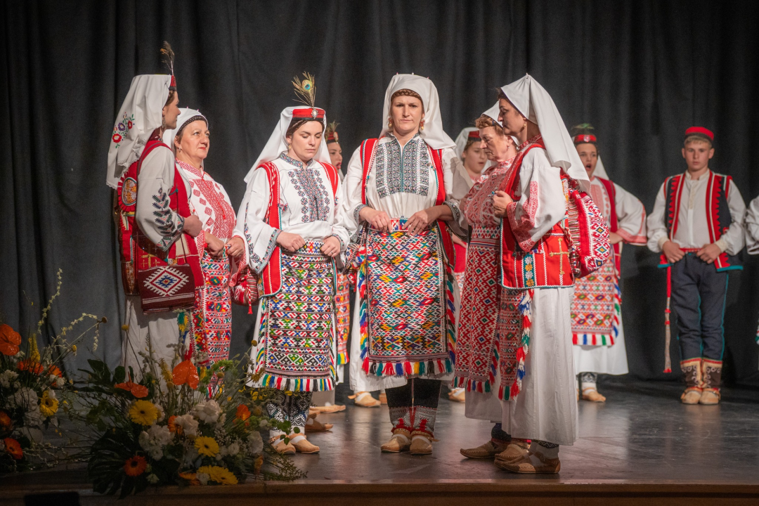 Raskoš županije predstavljat će KUU Zvona Zagore, KUD Zora i KUD Dinara