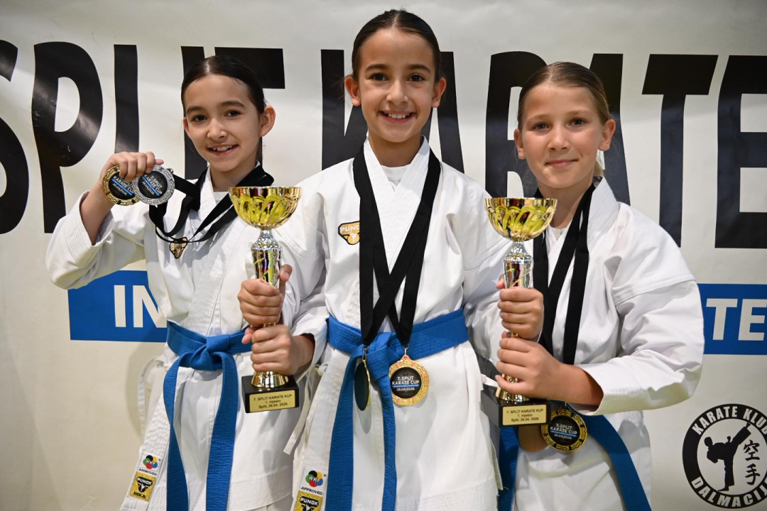  Karate klub Okit Vodice  i dalje čvrsto na tronu
