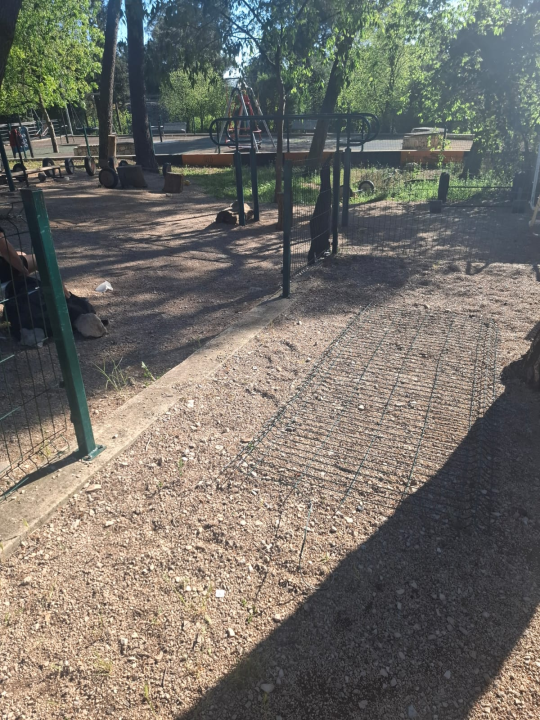 Majka upozorava: Opasne sprave i zapuštena dječja igrališta u Šibeniku