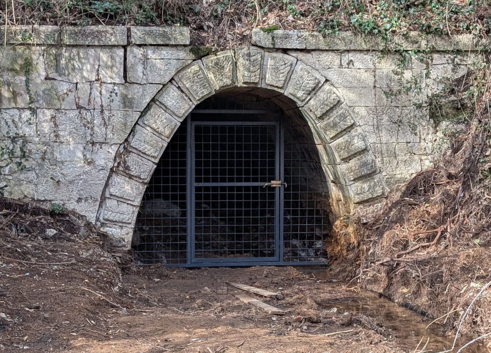 Očuvanje industrijske baštine: Uređen plato ispred ulaza u bivši rudnik u Siveriću