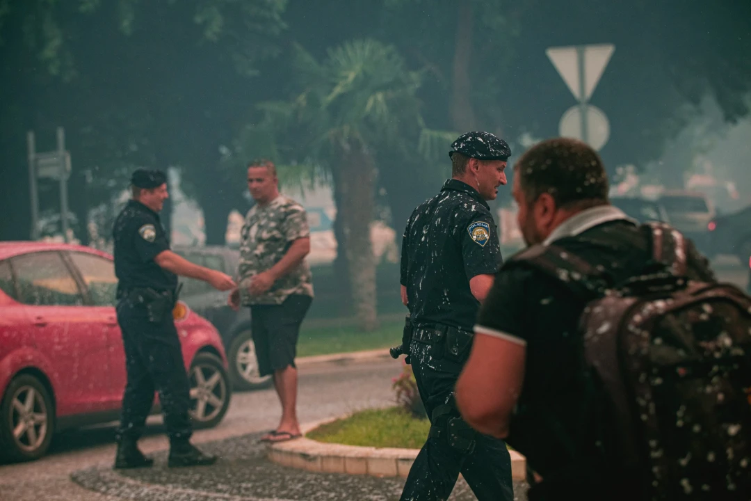 Fotogalerija koja otkriva razmjere plamenog užasa u Zatonu i Raslini