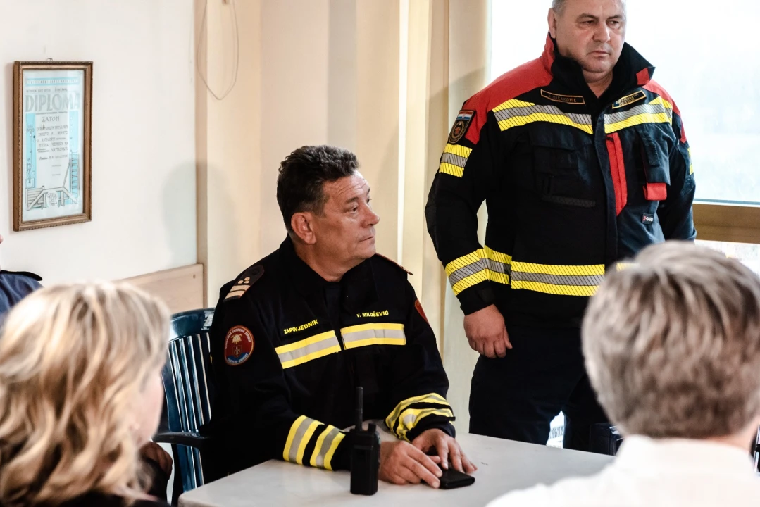 Plenković u Zatonu: 'U posljednjih šest godina nije izgorjelo ovoliko kuća, a smještaj za one koji su otišli bit će osiguran'