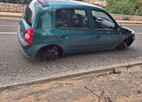 Šibenska policija objavila epilog jučerašnje vožnje na dvije felge. Vozačica (42) bila pijana i drogirana