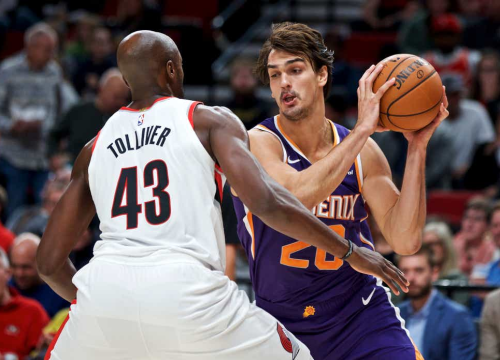 Šarić nije briljirao u pobjedi Sunsa: Šibenčanin u 12 minuta igre dao samo dva koša