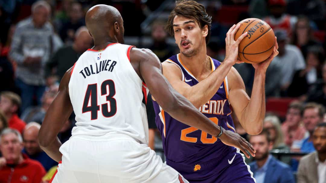 Šiši u pobjedi protiv Washingtona ubacio devet poena, uz po tri skoka i asistencije