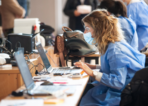 Od 37 testiranih u županiji, 15 pozitivnih. Tri osobe preminule u šibenskoj bolnici