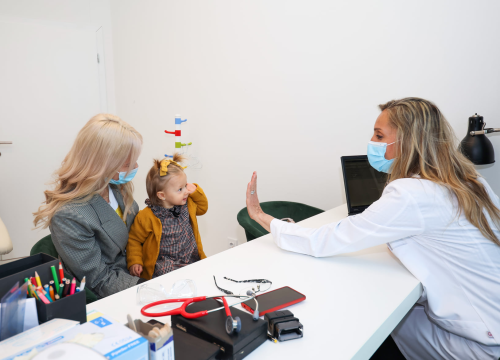 Fotografija 3 - Smile T-shirt & party store nudi personalizirane poklone i dekoracije za zabavu po super cijenama!