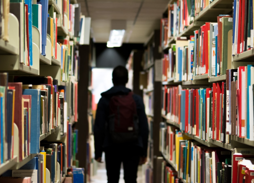 Hrvatska mora platiti 8150 eura odštete bivšem srednjoškolcu jer mu je profesor vikao da je idiot