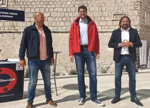 Peđa Grbin s Restovićem i Šupom: 'Šibenik nikad neće biti utvrda HDZ-a!'